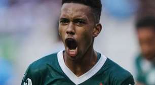 Torcida do Palmeiras é sincera sobre atuação de Estêvão: "Ele não consegue"
