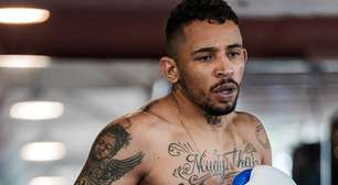 Mãe de Carlos Prates faz pedido ao filho para duelo com Ian Garry no UFC Kansas: 'Do jeito que a mamãe gosta'