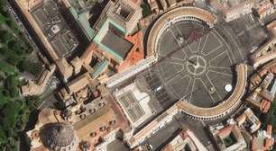 Fiéis formam fila enorme para se despedir do papa Francisco; veja imagens de satélite