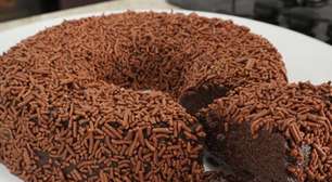 A hora da sua sobremesa de hoje merece esse brigadeirão de forno fácil e delicioso