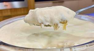 Gelado de abacaxi cremosão que você faz com poucos ingredientes e fica delicioso