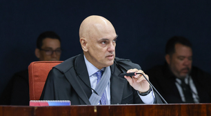 Moraes comete erro de português em voto para condenar Zambelli e hacker