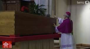 Veja momento em que o papa Francisco é sepultado na Basílica de Santa Maria Maggiore