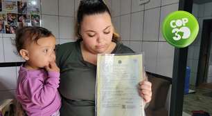 Mãe que perdeu gêmea após barco virar em enchente no RS ainda luta por certidão de óbito com nome: 'Recaídas são de noite'