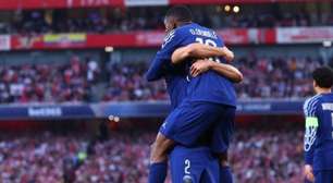PSG vence o Arsenal em Londres e fica a um empate da final da Champions