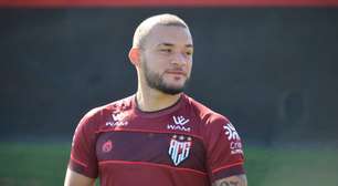 André Luís acerta com rival do Atlético-Goianiense até 2026