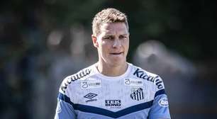 Julio Furch volta ao Santos com Cléber Xavier? Apuramos!