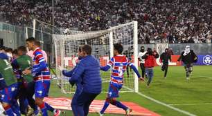 Conmebol pune Colo-Colo por confusão e Fortaleza vence por 3 a 0