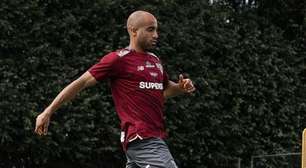Lucas Moura surpreende em treinamento e fica próximo de retorno no São Paulo