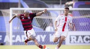 Flamengo vence, sobe na tabela e complica Inter no Brasileirão Sub-20