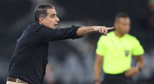 Paiva chega a dez jogos pelo Botafogo e tem somente um 'intocável'
