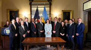 Washington e Kiev celebram acordo de acesso a recursos naturais da Ucrânia em troca de ajuda para reconstrução