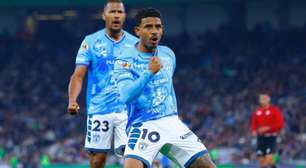 Por cláusula, John Kennedy não pode retornar ao Fluminense