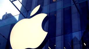 Apple supera expectativas para vendas, mas ações caem por temores de tarifas