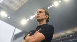 Filipe Luís rasga elogios a Joshua, autor do gol da vitória: 'Menino muito especial'