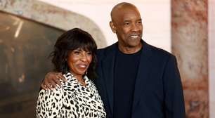 41 anos de casamento, 4 filhos e ligação especial com Aretha Franklin: a esposa de Denzel Washington é menos famosa que o marido, mas dona de uma carreira marcante