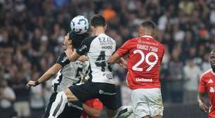 Corinthians castiga o Internacional em jogo repleto de polêmica com VAR na Neo Química