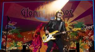 Glenn Hughes desafia a lógica e sua própria idade com show no Bangers Open Air