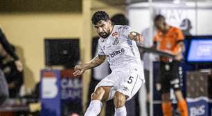 Rincón, sobre má fase do Santos: 'Temos que ser homens'