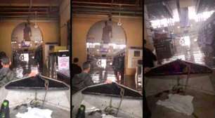 Vídeo impressionante do Mercado Público embaixo da água: Reveja momentos da histórica enchente que atingiu Porto Alegre