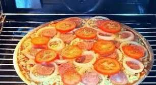 Pizza Caseira com Massa de Batata que Virou Febre na Minha Família - Melhor que Delivery!