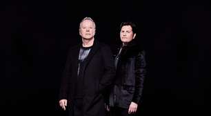Simple Minds expressa gratidão por hit de filme, comenta vida 'estilo The White Lotus' e promete álbum novo