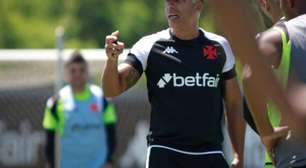 Felipe vê evolução no Vasco e fala sobre chances para a base