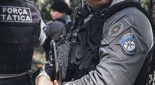 Brigada Militar apreende cocaína e arma em carro e recaptura foragido