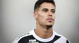 Zagueiro do Vasco sofre lesão no pé