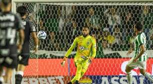 Everson valoriza vitória fora de casa do Atlético: 'Feliz de ter dado minha parcela'
