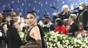 Dua Lipa recria meme de Juliette e manda recado em português para fã