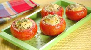 Suflê no tomate: receita prática e criativa para surpreender no almoço