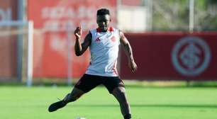 Carbonero deve voltar a ser opção no Inter contra o Atlético Nacional