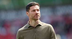 Xabi Alonso vence disputa judicial na Espanha e fica livre de obrigações financeiras