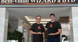 Na China com Carlos Wizard: CEO da The Future School, João Aleixo, traz ao Brasil ideias para transformar aprendizado dos seus alunos