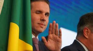 Motta comunica STF sobre decisão que livra Ramagem e abre brecha para Bolsonaro