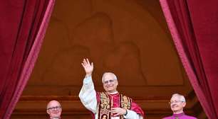 Reação de Padre Fábio de Melo ao Novo Papa Leão XIV Surpreende Fiéis