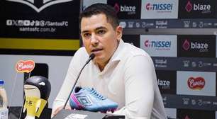 Presidente do Santos descarta demitir Pedro Martins, CEO do clube