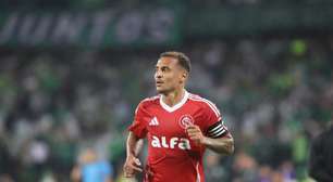 Alan Patrick aponta dificuldades do Inter em derrota na Libertadores