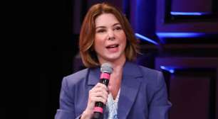 Nem blazer, nem vestido longo! Filha de Silvio Santos escolhe 'look papal' para anunciar nova grade do SBT