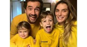 Apresentadora do 'Power Couple', Rafa Brites admite arrependimento de expor maternidade: 'Eu não tenho o direito de...'