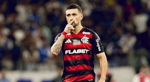 Arrascaeta ironiza 'clima de crise' por questões físicas no Flamengo: 'Futebol de internet é fod@'