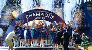 Campeão inglês feminino, Chelsea encerra campanha sem derrotas
