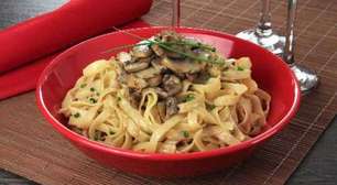 Fettuccine com cogumelos: aproveite a receita sem carne para as mamães vegetarianas