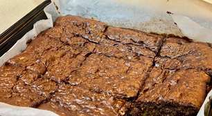 Brownie de abacate úmido: saudável, sem leite, trigo e açúcar