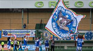 Cruzeiro marca 'no apagar das luzes', vence o Bahia e dispara na liderança do Brasileirão feminino; veja fotos