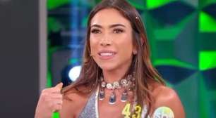 Não é evangélica? Fenda na roupa de Patrícia Abravanel causa na web