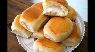 Nem precisa sovar: pão de batata com requeijão que derrete na boca