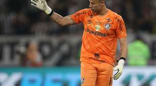 Fluminense inicia conversas para renovar contrato de Fábio