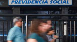 Fraudes no INSS: empresa adulterava documentos para retirar dinheiro de aposentados, diz TV
